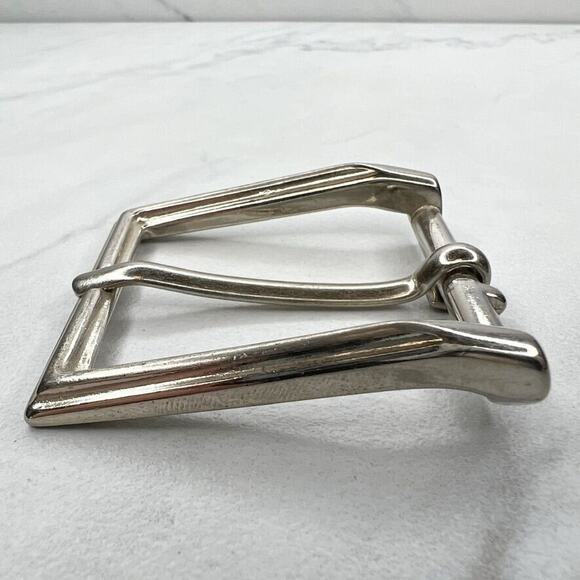 Silver Tone Simple Basic Belt Buckle - Picture 3 of 9